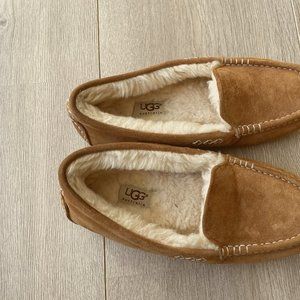 UGG Women's Slippers